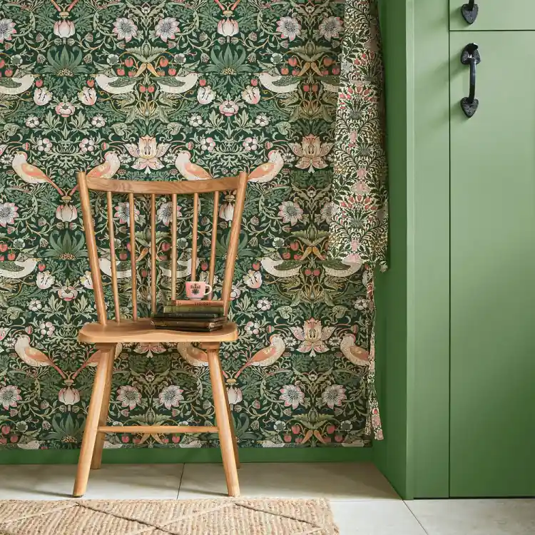 CARTA PARATI WILLIAM MORRIS AT HOME - STRAWBERRY THIEF