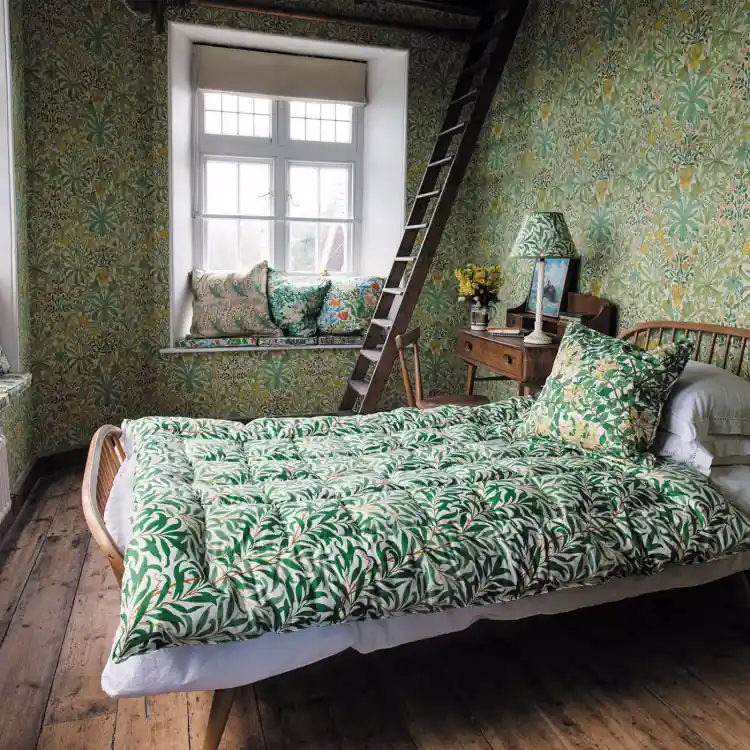 CARTA PARATI MORRIS & Co - WOODLAND WEEDS
